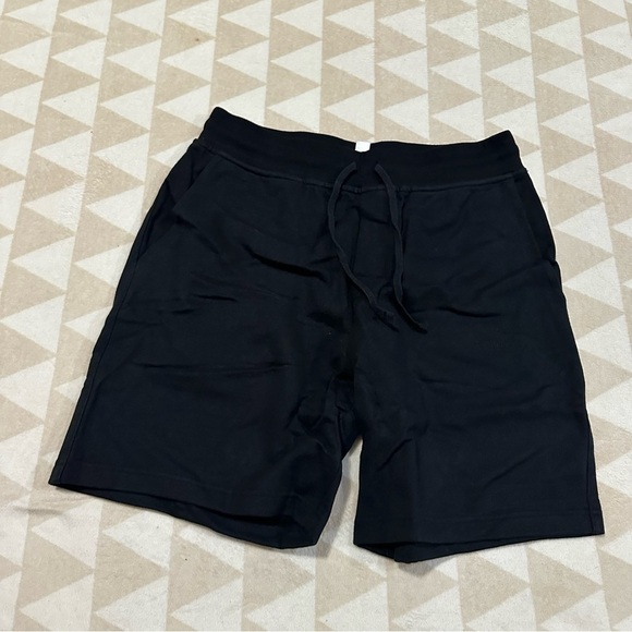 NWOT Oliver’s apparel classic sweatshorts black large - Picture 1 of 3
